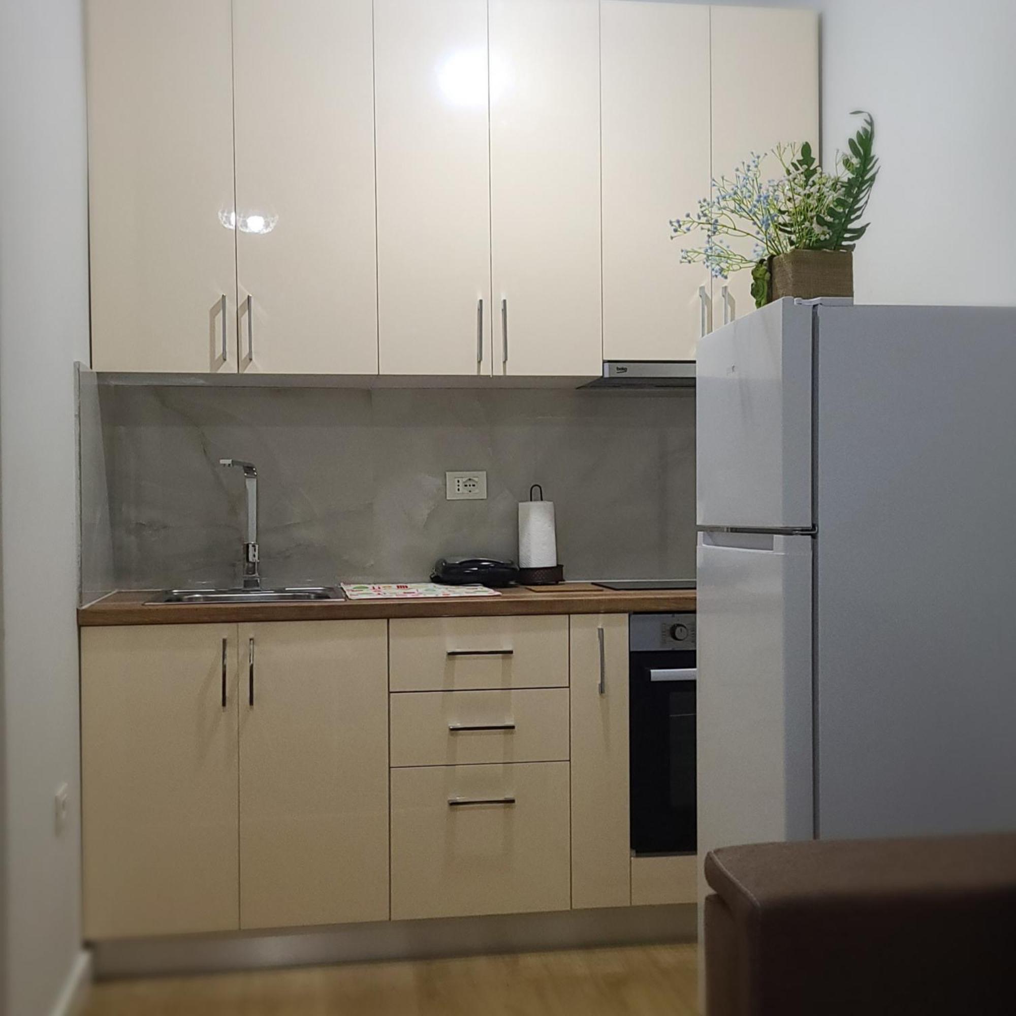 Home Inn Apartaments Τίρανα Εξωτερικό φωτογραφία