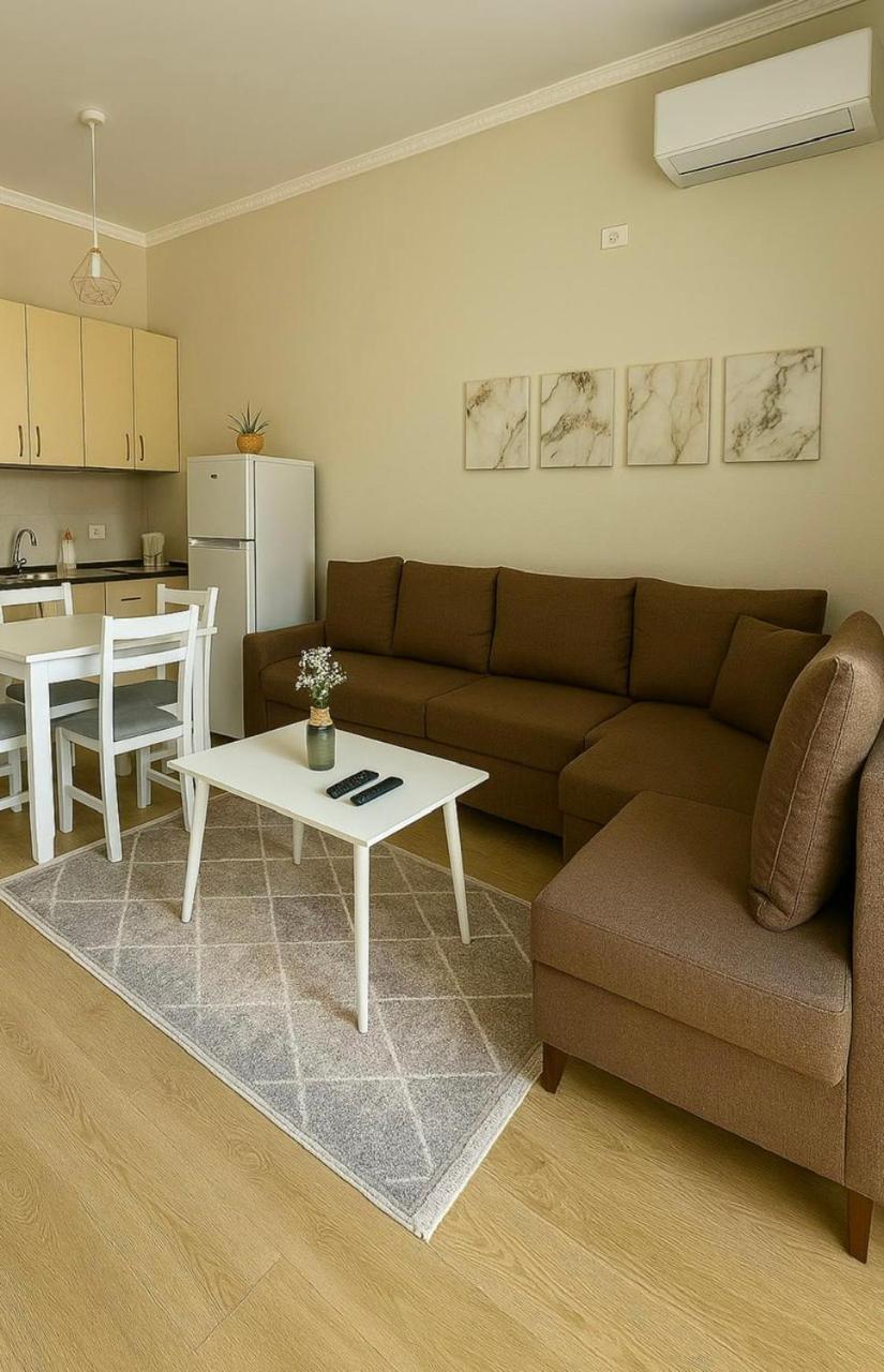 Home Inn Apartaments Τίρανα Εξωτερικό φωτογραφία